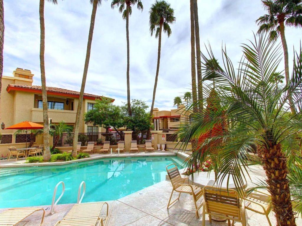 Gated Mountain View Resort Community, Centrally Located, Three Heated Pool-Spa Complexes, Half-Mile To Hiking! Финикс Екстериор снимка